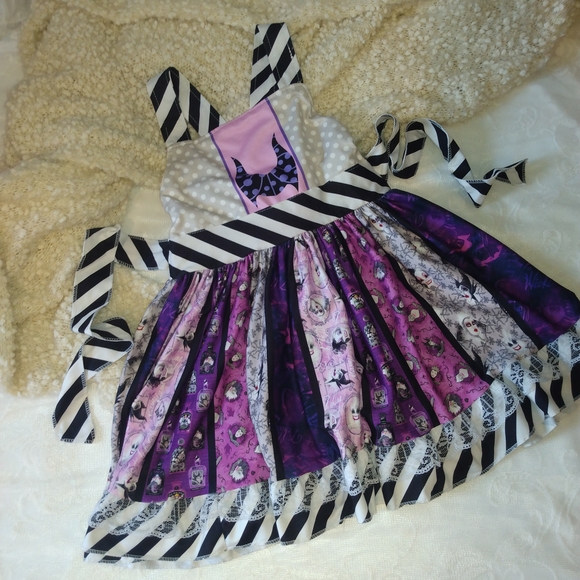 Maleficent Twirl Cute Dress - Picture 5 of 6